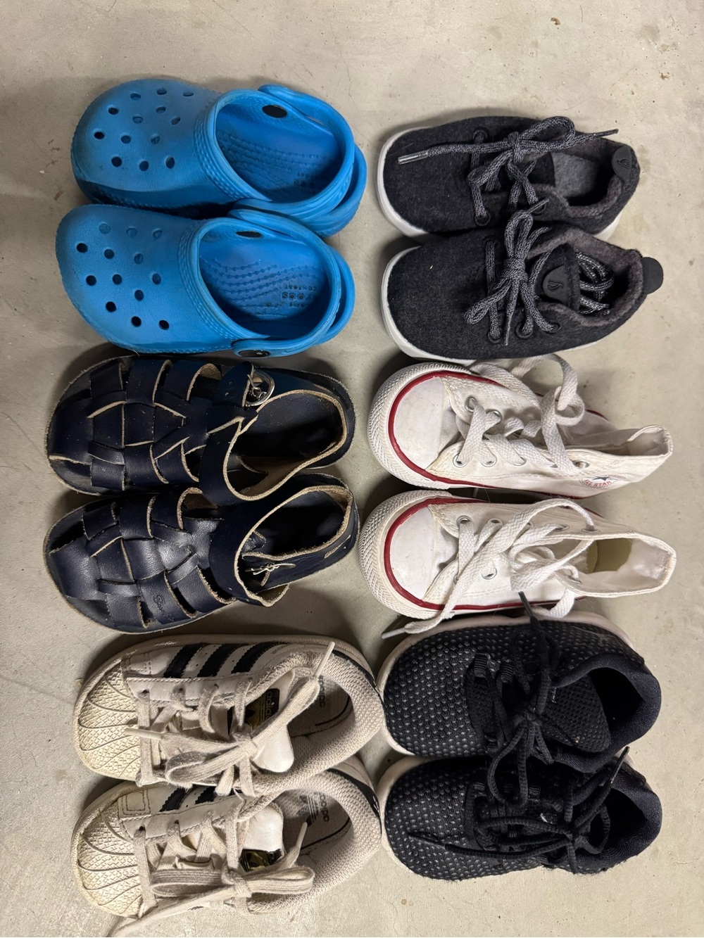 Toddler shoes size 6 bundle!